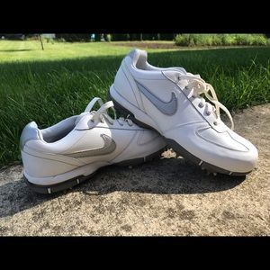 Nike Women’s White Golf Shoes Size 7.5 Sport